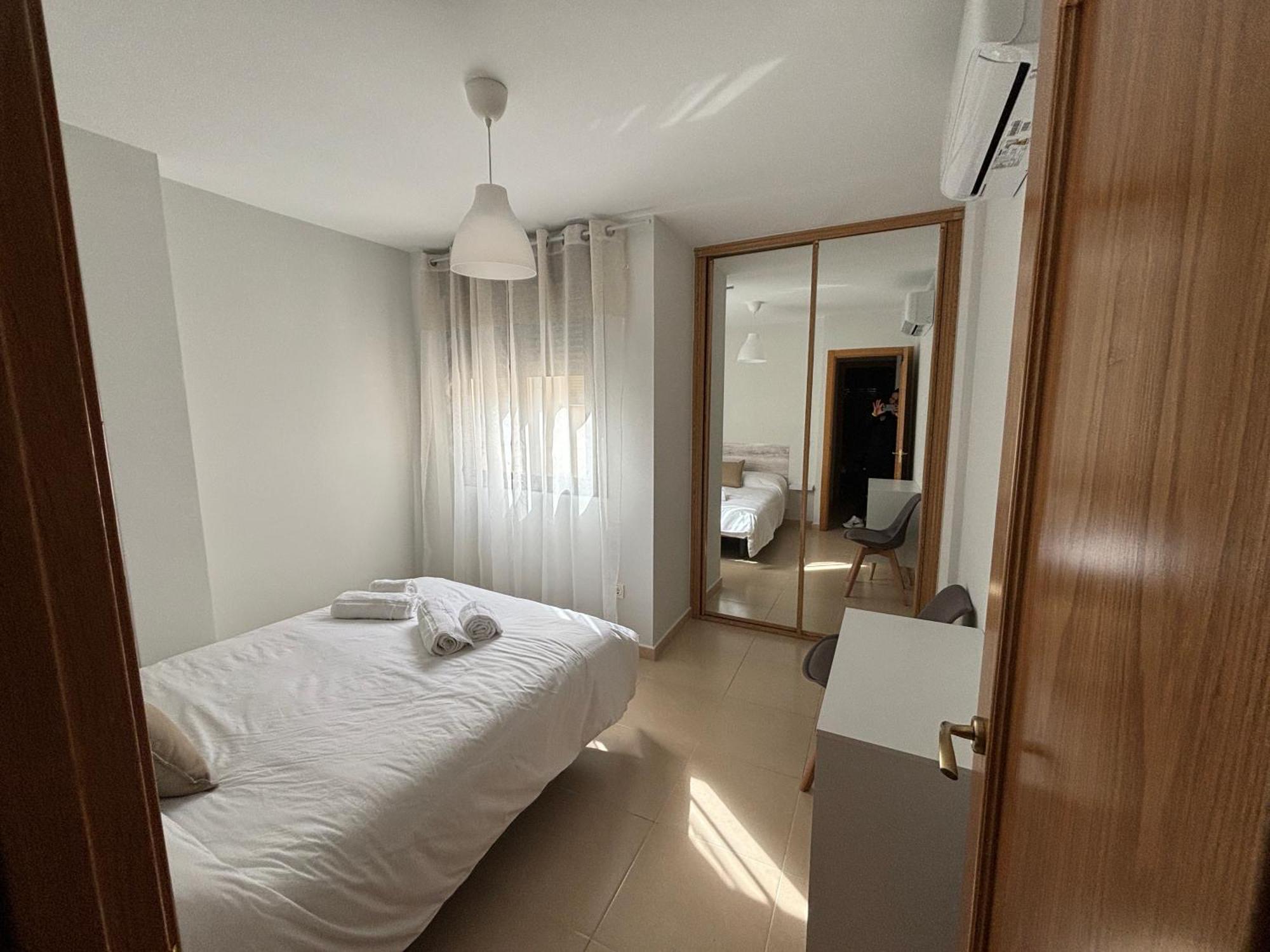 Duplex Entre Molinos Apartment กอนซูเอกรา ภายนอก รูปภาพ
