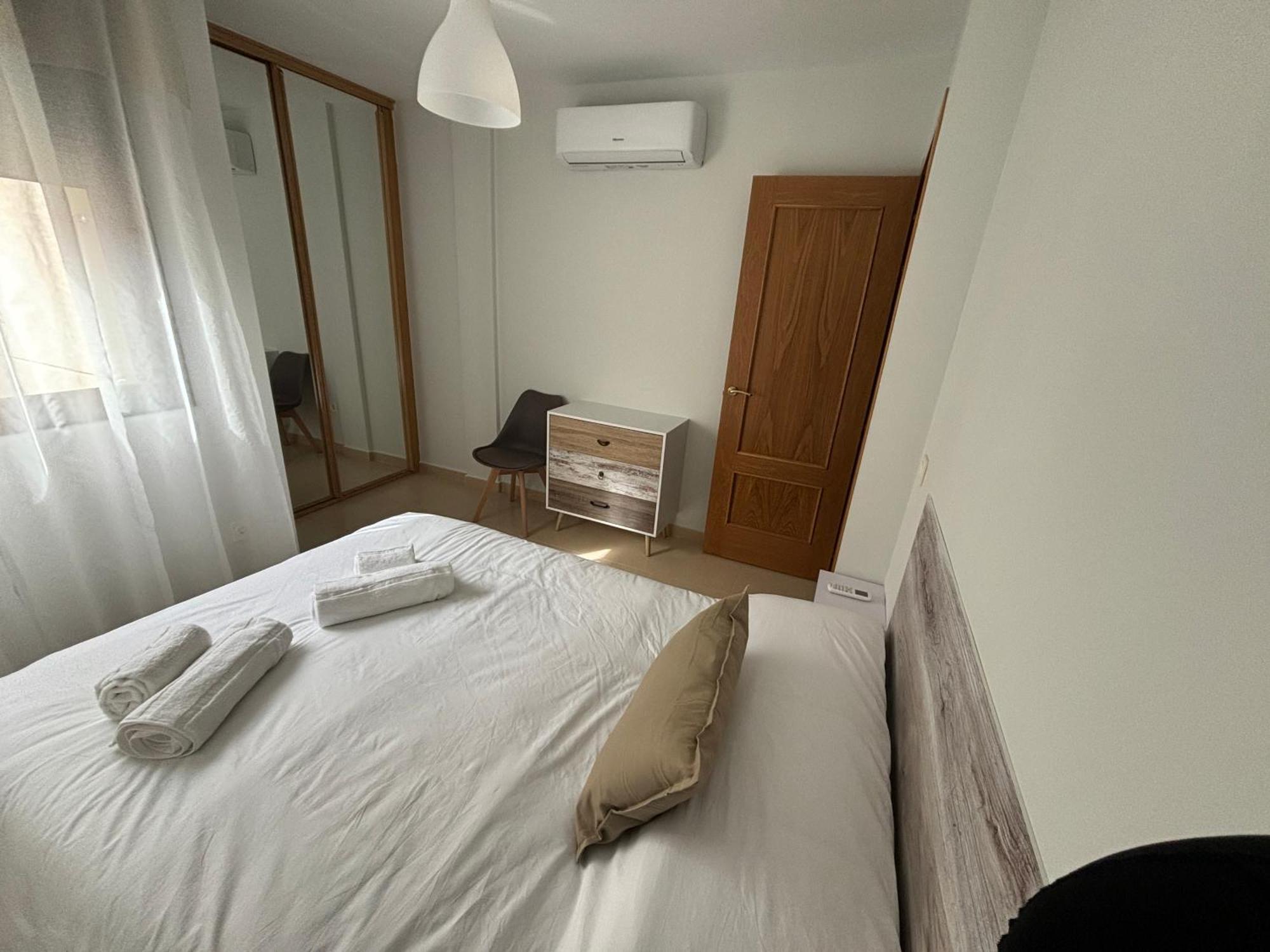 Duplex Entre Molinos Apartment กอนซูเอกรา ภายนอก รูปภาพ
